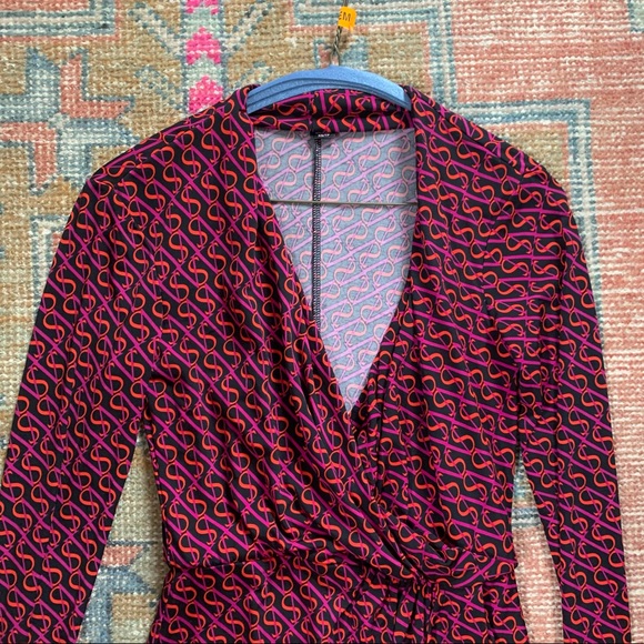 Victoria's Secrets dress - Picture 5 of 7